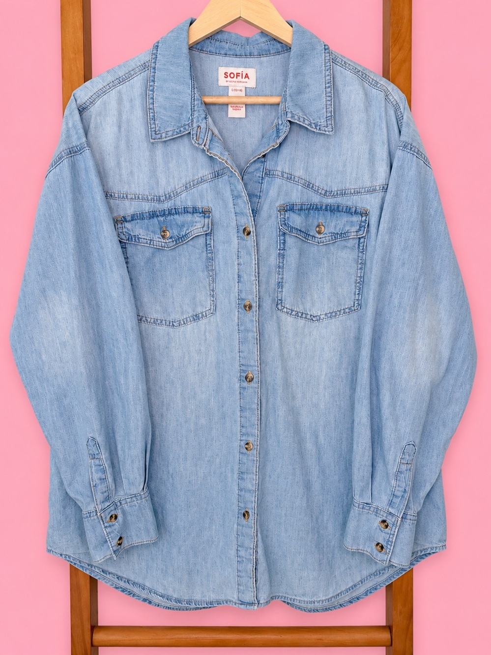Sofia Vergara Chambray Button Down Shirt Light Wash Denim Large